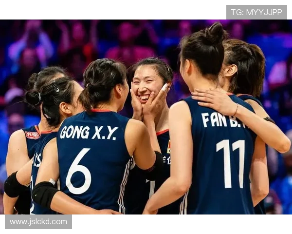 中国女排逆转夺冠展现团队精神新势力点燃全国体育热情 中国女排逆转夺冠展现团队精神新势力点燃全国体育热情