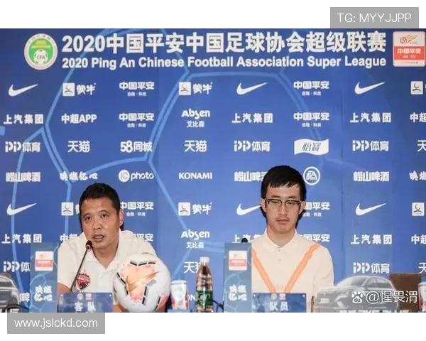 中国足球联赛赛季开启多支球队目标直指冠军竞争激烈球迷热情高涨 中国足球联赛赛季开启多支球队目标直指冠军竞争激烈球迷热情高涨