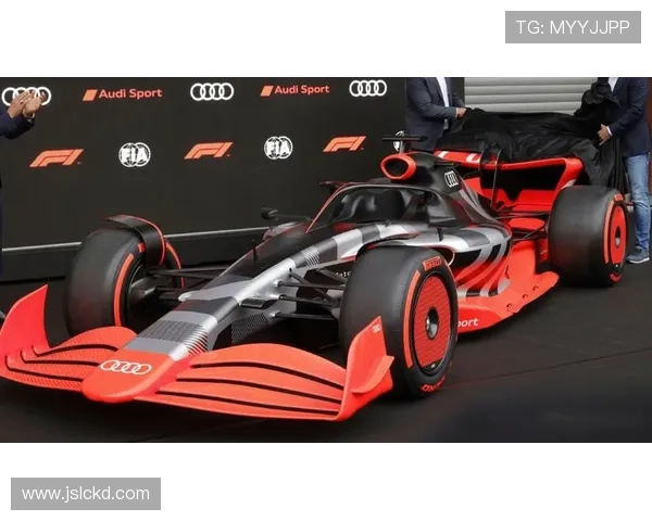 F1赛季最新动态:顶级车队争夺激烈 新技术引领赛道革命 F1赛季最新动态:顶级车队争夺激烈 新技术引领赛道革命