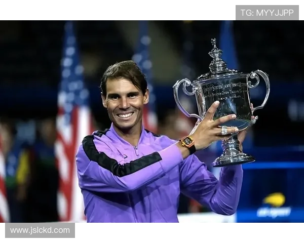 网球巨星纳达尔宣布退役 结束辉煌职业生涯转型新篇章