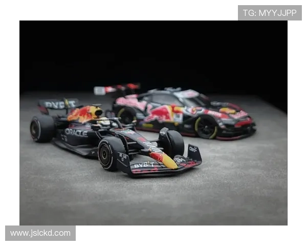 F1赛事最新动态 红牛车队表现抢眼 赛季前景引发热议 F1赛事最新动态 红牛车队表现抢眼 赛季前景引发热议