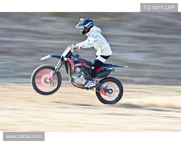 摩托车大奖赛赛场风云再起群雄逐鹿年度冠军之争进入白热化阶段中 摩托车大奖赛赛场风云再起群雄逐鹿年度冠军之争进入白热化阶段中