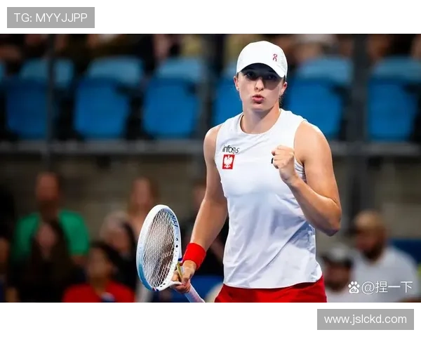 新赛季网球焦点战上演世界名将激战五盘逆转夺魁引爆全球球迷热议盛况 新赛季网球焦点战上演世界名将激战五盘逆转夺魁引爆全球球迷热议盛况